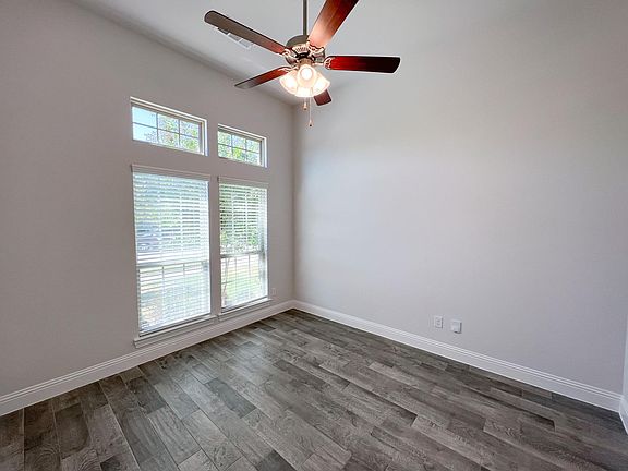 5th image of 1417 Trailwood Ter