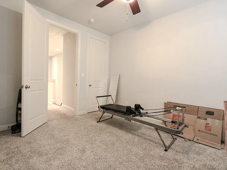 2037 Fannin Sta N — Photo 35