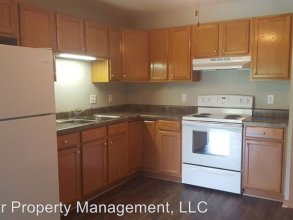 3rd image of 817 George Ave APT 6