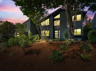 6613 SW 88th Ave, Portland, OR 97223