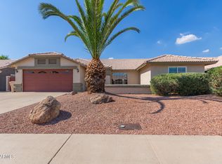 7526 W Windrose Dr, Peoria, AZ 85381