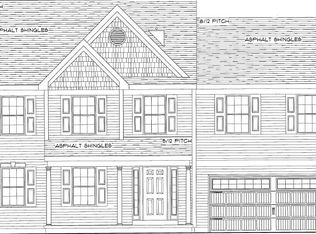 421 Joy Cir, Leola, PA 17540