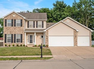 1224 Hawksbury Dr, Arnold, MO 63010
