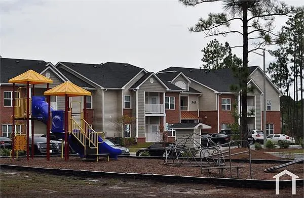 3315 Gibbon Dr — Photo 3