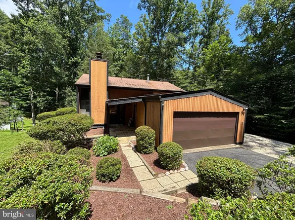 10846 Quail Creek Ln, Manassas, VA 20112