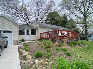 122 N Kenosha Dr, Madison, WI 53705