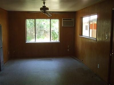 3rd image of 3726 Jasmine St