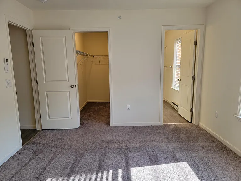 4620 Commerce St — Photo 14