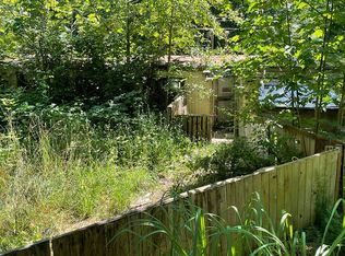 294 8th Ave, Port Hadlock, WA 98339