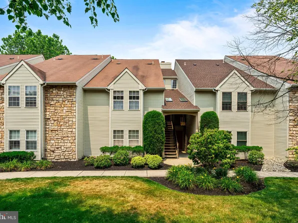 185 Tavistock Ct, Cherry Hill, NJ 08034