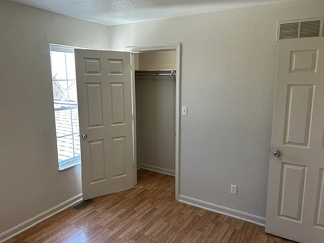 6773 Boston Dr — Photo 28