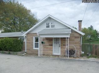 747 Point Dr, Coventry Township, OH 44319