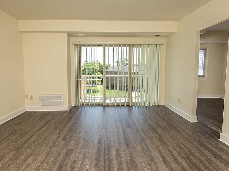 Lawyers Hill Apartments — Photo 7