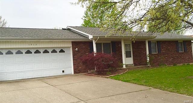 1st image of 1913 Longview Dr