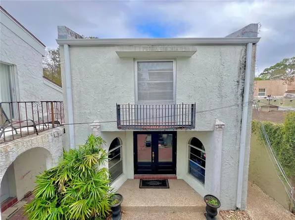 300 Martinique Dr, Winter Haven, FL 33884