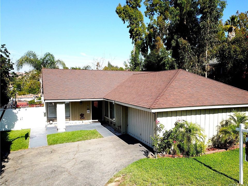 1st image of 2720 Brookfield Pl