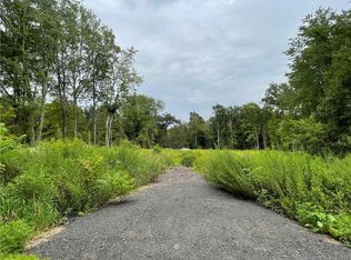 19 Dunn Hill Rd, Durham, CT 06422