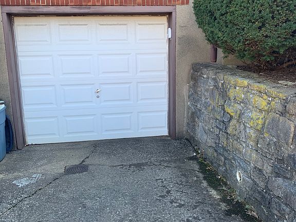 2nd image of 3988 Kenkel Ave