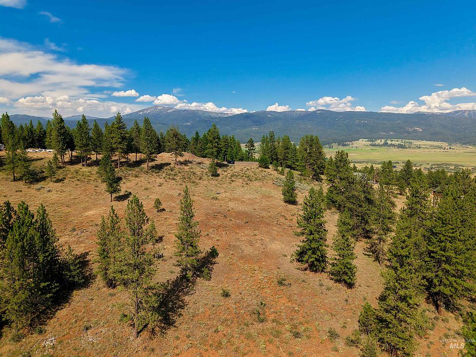 1st image of Eagle Feather Rd