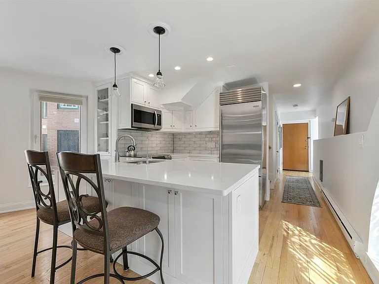 492 Beacon St #82 — Photo 5