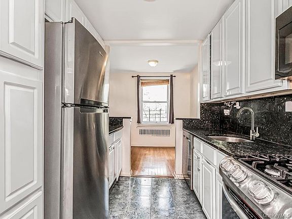 4th image of 3636 Fieldston Road #7B