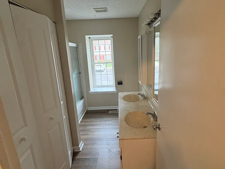 1510 Heritage Hill Dr — Photo 10