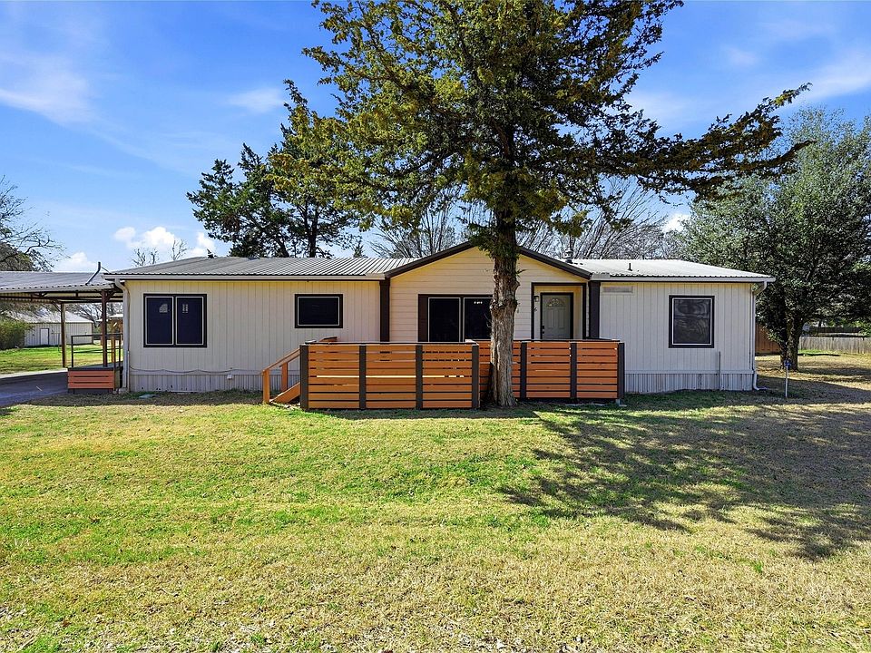 1st image of 76 Forest Ln
