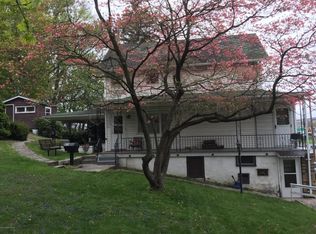 26 Spring St, Wilkes Barre, PA 18702