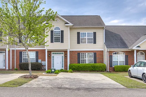 317 Hogan Way Photo 1
