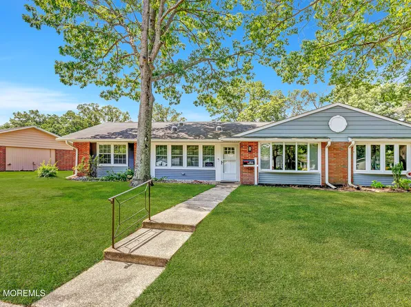 452A Portsmouth Drive #1001, Lakewood, NJ 08701