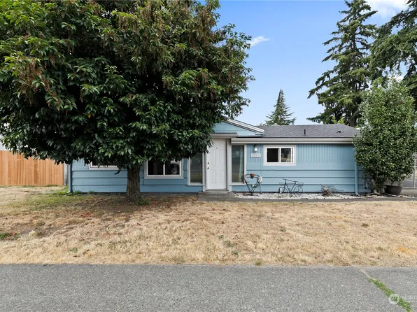 1017 7th Avenue SE, Puyallup, WA 98372