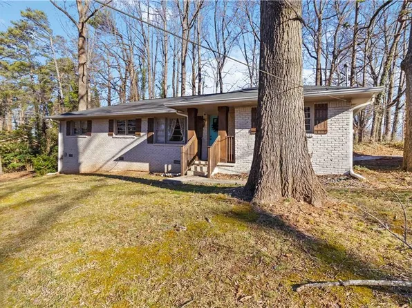 4388 Coleman Dr, Stone Mountain, GA 30083