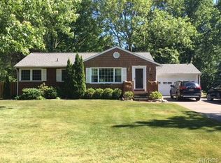 996 Escarpment Dr, Lewiston, NY