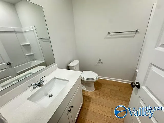 15426 Grayson Cir — Photo 32