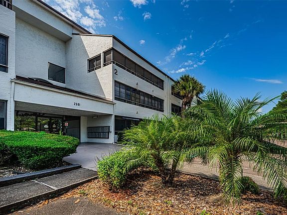 3rd image of 2581 Countryside Blvd #2102