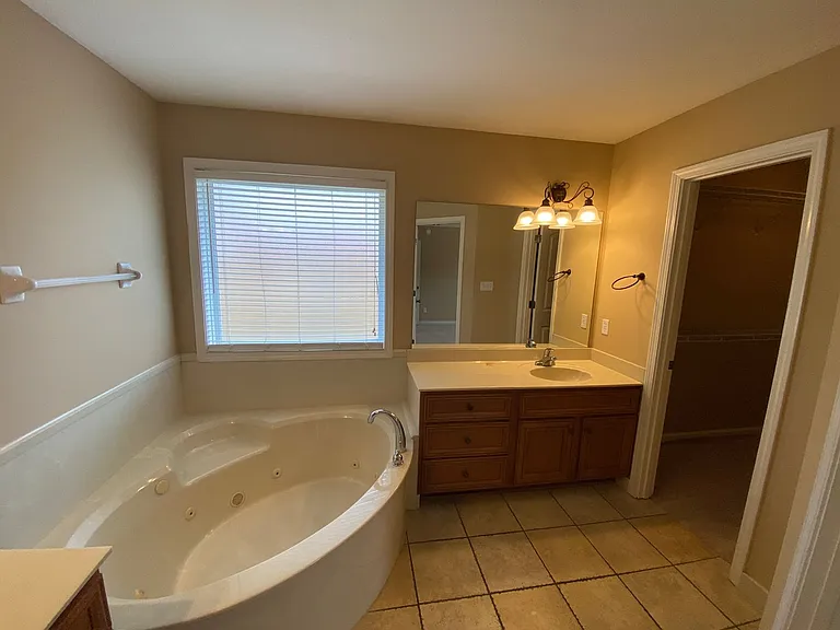 7835 Anna Calla Way — Photo 15