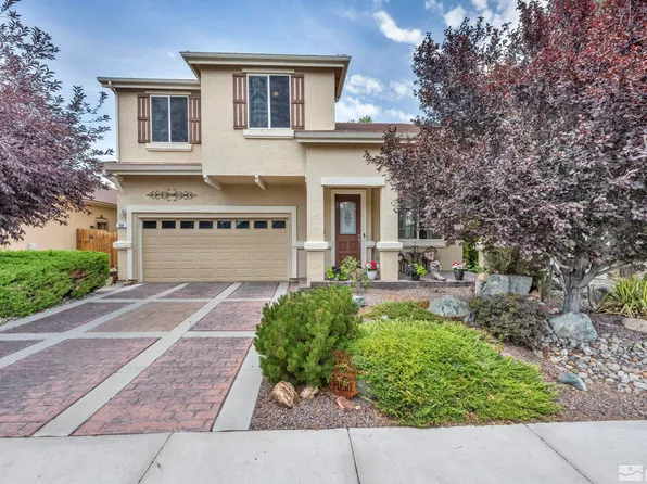 908 Lakeview Dr, Dayton, NV 89403