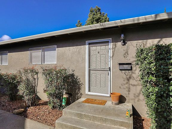 3rd image of 625 Vasona Ct