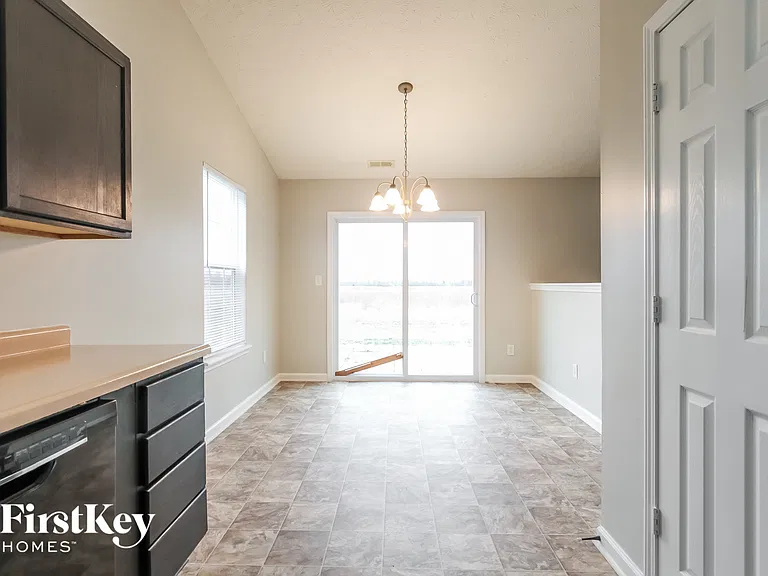 11638 Lone Pine Cir — Photo 5