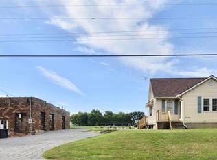 3114 Seiler Rd, Bethalto, IL 62010