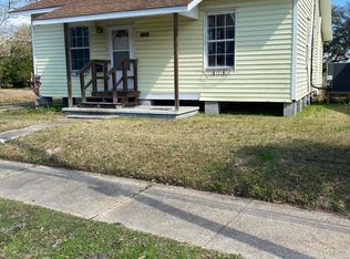 2306 Canty St, Pascagoula, MS 39567