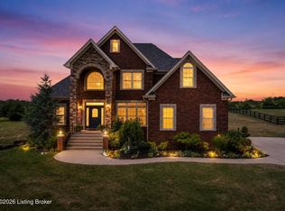 215 Grape Vineyard Way, Fisherville, KY 40023