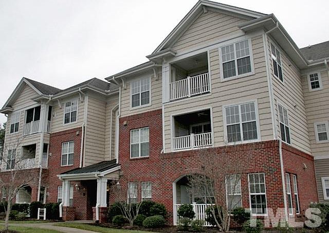 1st image of 1432 Arborgate Cir #1432