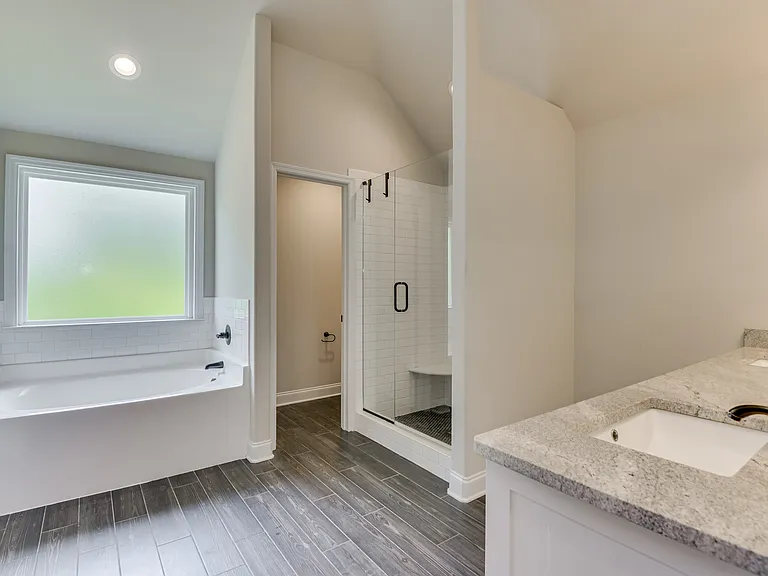 4050 Stowe Dr — Photo 28