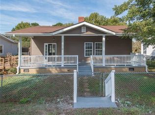 28 Park Dr, Gastonia, NC 28054