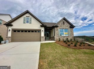 7037 Manchester Dr, Flowery Branch, GA 30542