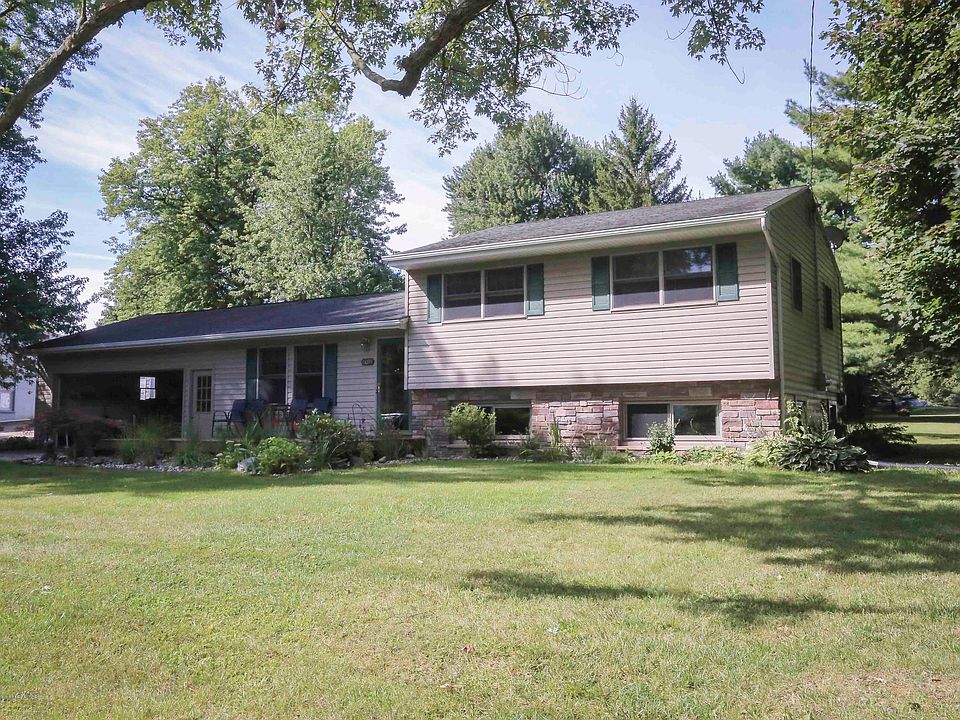 1st image of 15094 Chetwyn Dr