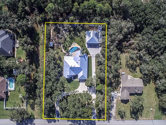 2nd image of 706 Central Park Blvd