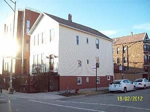 2nd image of 1734 W Augusta Blvd