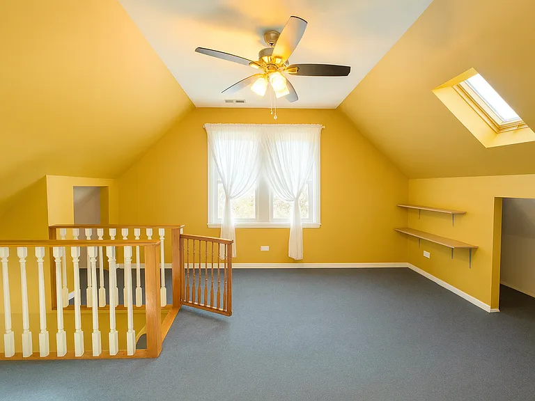 4544 N Mulligan Ave #2 — Photo 5